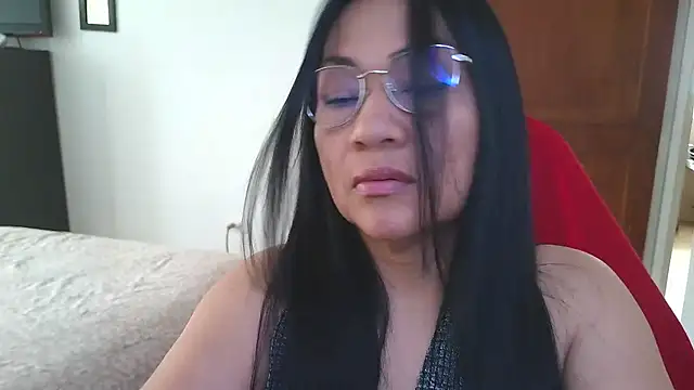 Snapshot of LissafeetHott chatting on June 16, 2026, 8:31 pm LissafeetHott online show from June 16, 2026, 8:31 pm