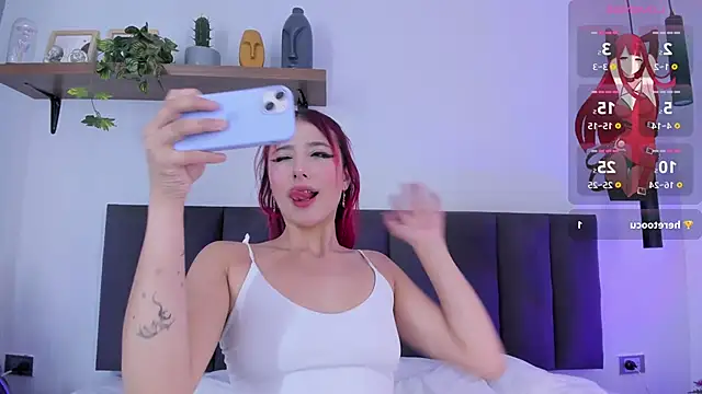 Cristalfoxy  online show from June 16, 2026, 7:58 pm