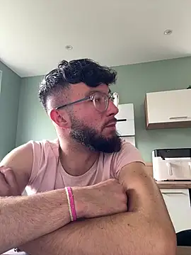 duomagique off online show from April 1, 2026, 2:14 pm