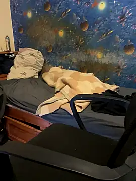 fronkie9384 online show from November 27, 2025, 1:11 pm