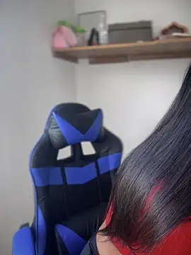 Elahia  marquez online show from September 10, 2025, 3:11 pm