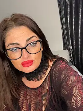 IrishmilfAnna online show from April 23, 2026, 10:33 am