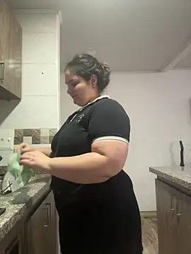 PortuPAWG online show from August 3, 2026, 10:36 pm