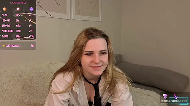 HelenMartines online show from April 8, 2026, 10:17 am