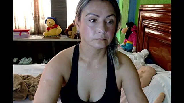Snapshot of _Charlize_theron_ chatting on June 11, 2026, 6:27 pm Charlize theron online show from June 11, 2026, 6:27 pm