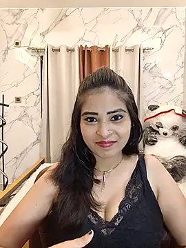 QUEEN-ADITI online show from March 29, 2026, 5:47 pm