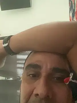 Camilo210520 online show from March 5, 2026, 6:59 pm