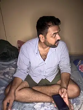 Snapshot of hahaha1319 chatting on October 21, 2025, 3:33 pm hahaha1319 online show from October 21, 2025, 3:33 pm