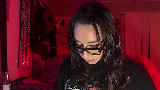 Snapshot of xoFrankie chatting on March 8, 2026, 7:33 am xoFrankie online show from March 8, 2026, 7:33 am