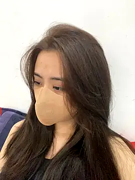 Snapshot of Mochi21 chatting on October 27, 2025, 3:40 am Mochi21 online show from October 27, 2025, 3:40 am