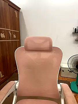 Snapshot of Mochi21 chatting on November 14, 2025, 4:05 am Mochi21 online show from November 14, 2025, 4:05 am