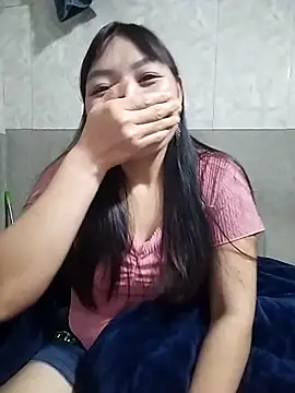 susu-00 online show from November 11, 2025, 4:29 am