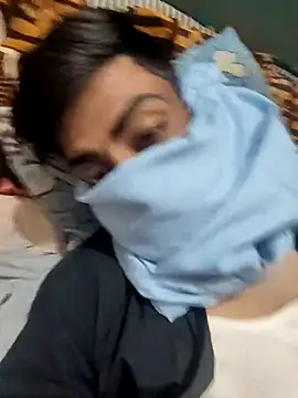 YourTarzan online show from March 12, 2026, 4:51 am