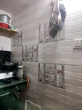 meenu bhabhi547 online show from October 18, 2025, 1:18 am