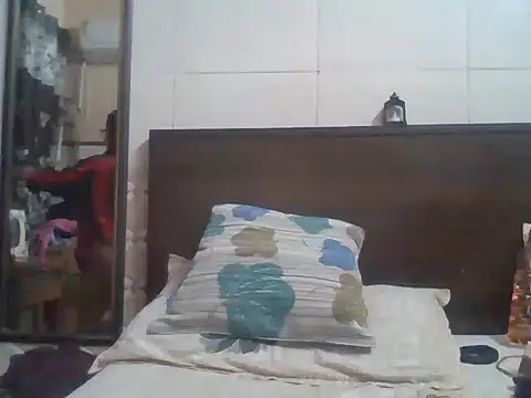 meenu bhabhi547 online show from November 13, 2025, 4:55 pm