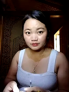 lusy-000 online show from October 16, 2025, 2:42 am