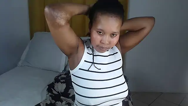 Bella 2025 online show from January 14, 2026, 4:54 pm