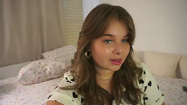 Snapshot of Anna_Nicol chatting on September 22, 2025, 1:39 pm Anna Nicol online show from September 22, 2025, 1:39 pm