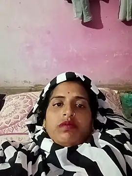 Rupali hot online show from October 3, 2025, 7:37 pm