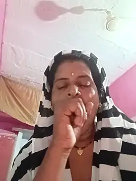 Snapshot of Rupali_hot chatting on April 3, 2026, 4:02 pm Rupali hot online show from April 3, 2026, 4:02 pm