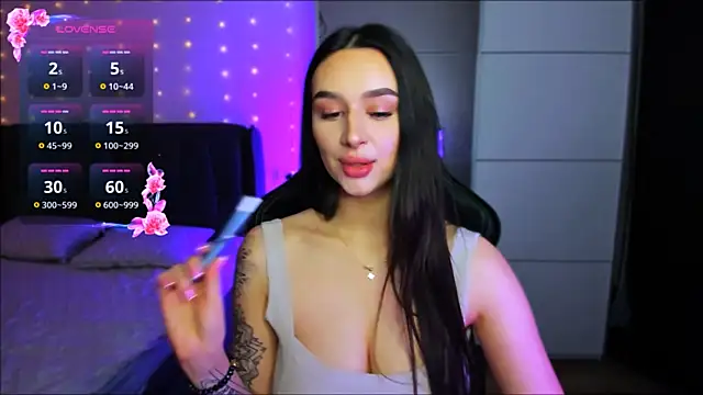 Snapshot of Veronica_Larsson chatting on November 30, 2025, 11:38 pm Veronica Larsson online show from November 30, 2025, 11:38 pm