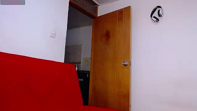 Snapshot of tommyblessd1 chatting on November 19, 2025, 7:47 pm tommyblessd1 online show from November 19, 2025, 7:47 pm