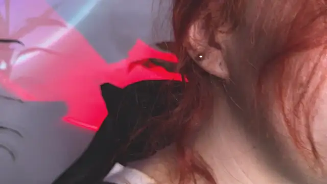 bri von dhara   online show from November 13, 2025, 10:02 pm