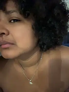 Snapshot of Rizos_hot_official chatting on May 4, 2026, 12:36 am Rizos hot official online show from May 4, 2026, 12:36 am