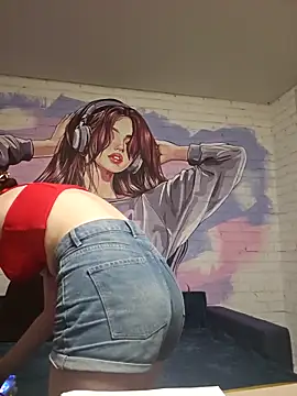 SophiaHarris online show from September 27, 2025, 8:09 am