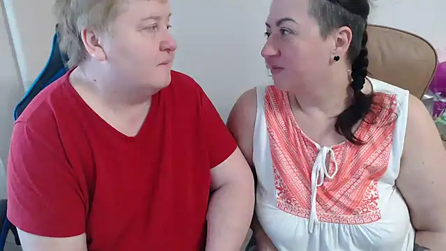 Bertie Adeline online show from December 18, 2025, 7:02 am