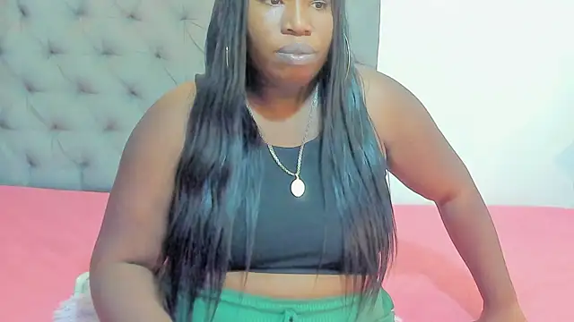 nahiroby ebony online show from May 11, 2026, 5:21 pm