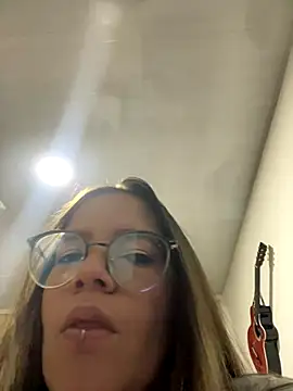 Allison Bailey online show from October 4, 2025, 12:12 am