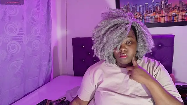 Snapshot of ebony_NeighborMoans chatting on May 19, 2026, 6:26 pm ebony NeighborMoans online show from May 19, 2026, 6:26 pm