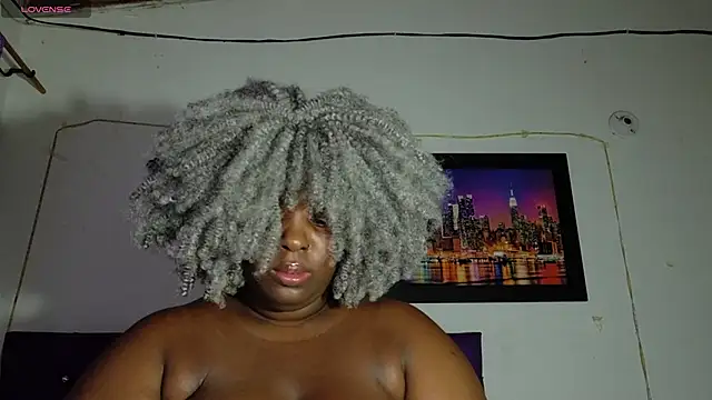 Snapshot of ebony_NeighborMoans chatting on May 13, 2026, 3:24 am ebony NeighborMoans online show from May 13, 2026, 3:24 am