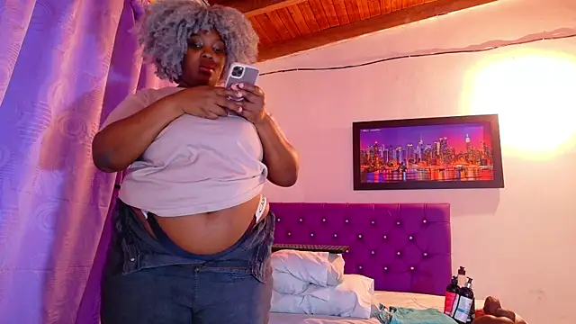 Snapshot of ebony_NeighborMoans chatting on June 27, 2026, 3:01 am ebony NeighborMoans online show from June 27, 2026, 3:01 am