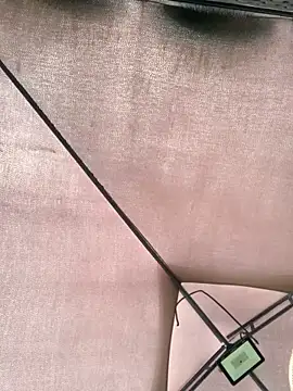 Snapshot of KloePink_ chatting on October 13, 2025, 12:18 pm KloePink online show from October 13, 2025, 12:18 pm