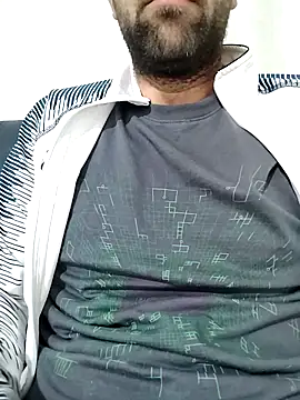 fearleass online show from October 11, 2025, 8:43 pm