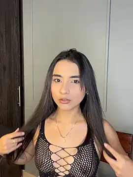 Snapshot of Zafira_Montiel chatting on March 31, 2026, 5:48 pm Zafira Montiel online show from March 31, 2026, 5:48 pm