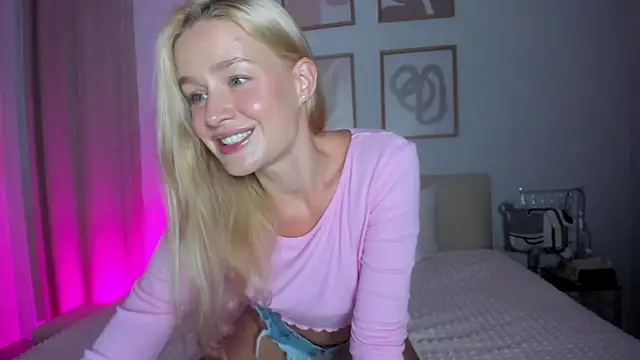 Snapshot of kimberly_sky chatting on May 24, 2026, 10:48 am kimberly sky online show from May 24, 2026, 10:48 am