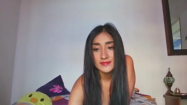 luciilove online show from October 3, 2025, 10:11 pm