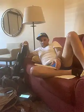 Snapshot of Hothotboyg chatting on November 27, 2025, 11:49 pm Hothotboyg online show from November 27, 2025, 11:49 pm