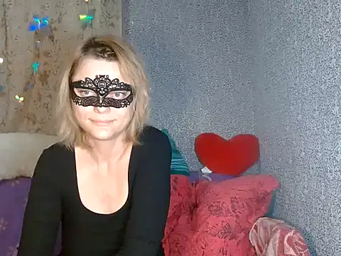 Snapshot of Miss_Nona chatting on November 14, 2025, 5:00 am Miss Nona online show from November 14, 2025, 5:00 am