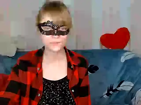 Snapshot of Miss_Nona chatting on December 5, 2025, 4:22 am Miss Nona online show from December 5, 2025, 4:22 am