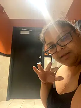 Snapshot of wishuhope4 chatting on December 3, 2025, 8:19 pm wishuhope4 online show from December 3, 2025, 8:19 pm