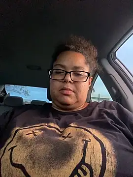 Snapshot of wishuhope4 chatting on October 13, 2025, 12:45 am wishuhope4 online show from October 13, 2025, 12:45 am