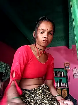 Snapshot of HotPiya439 chatting on September 18, 2025, 5:32 am HotPiya439 online show from September 18, 2025, 5:32 am