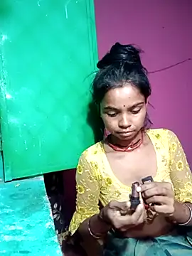 Snapshot of HotPiya439 chatting on October 15, 2025, 11:24 pm HotPiya439 online show from October 15, 2025, 11:24 pm