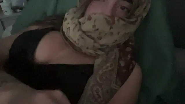 Mellywelly online show from February 15, 2026, 11:03 pm