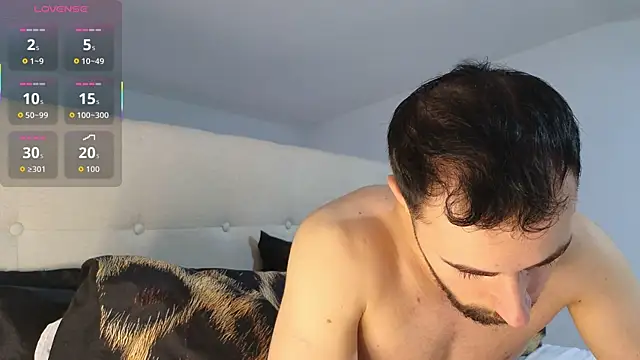 Snapshot of RyanStorm_ chatting on May 7, 2026, 10:51 am RyanStorm online show from May 7, 2026, 10:51 am