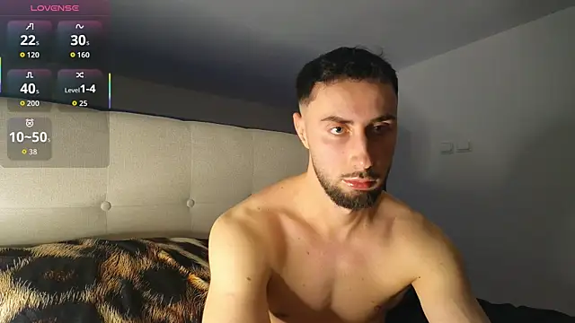 Snapshot of RyanStorm_ chatting on April 29, 2026, 5:41 pm RyanStorm online show from April 29, 2026, 5:41 pm